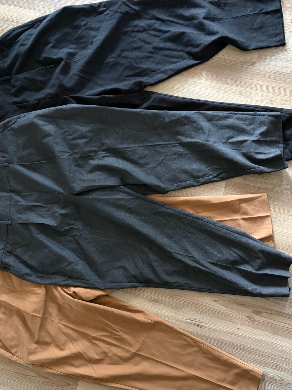 croft & barrow women’s Black, Grey and Tan Chinos